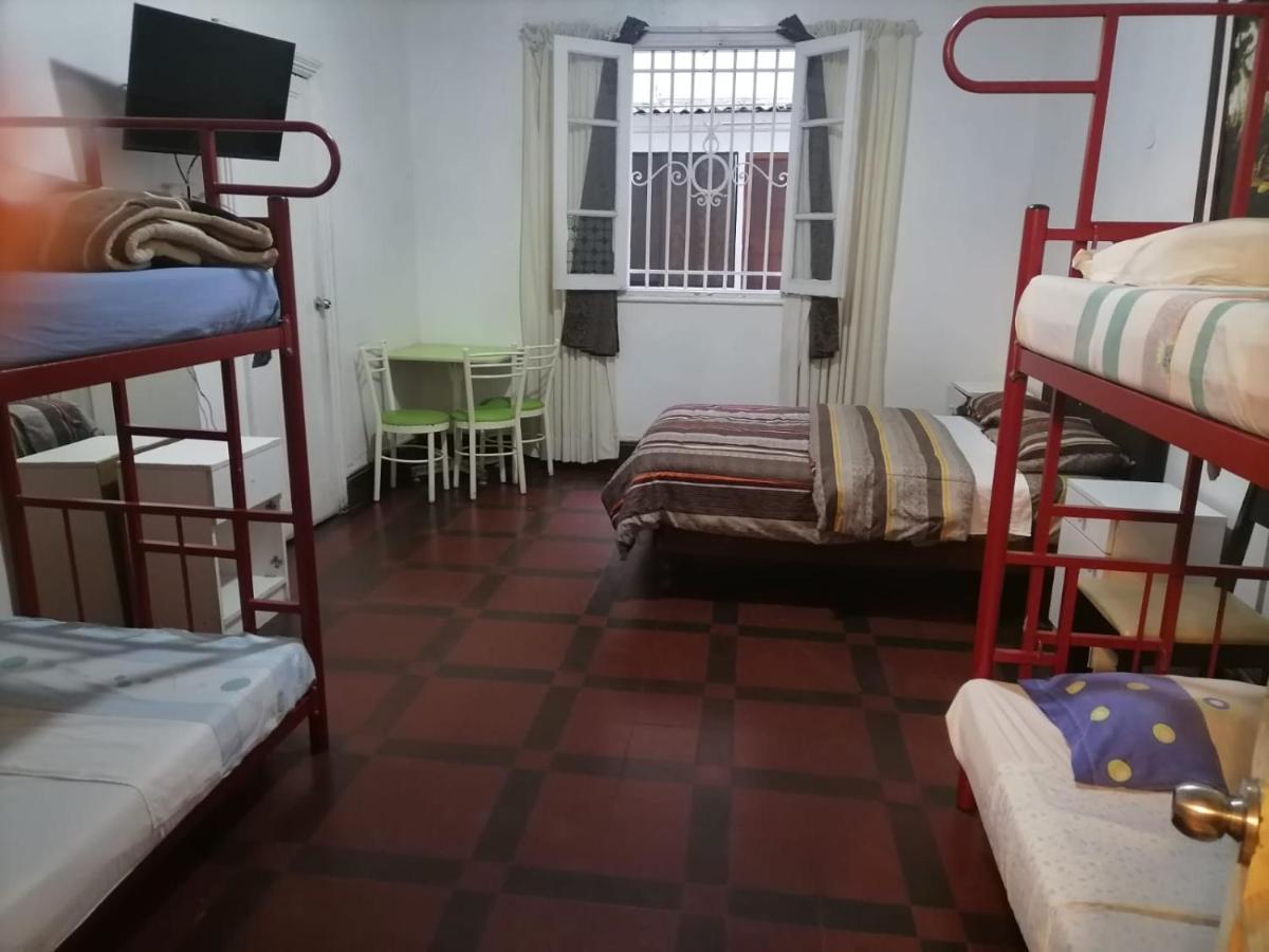 El Senorial Hotel *